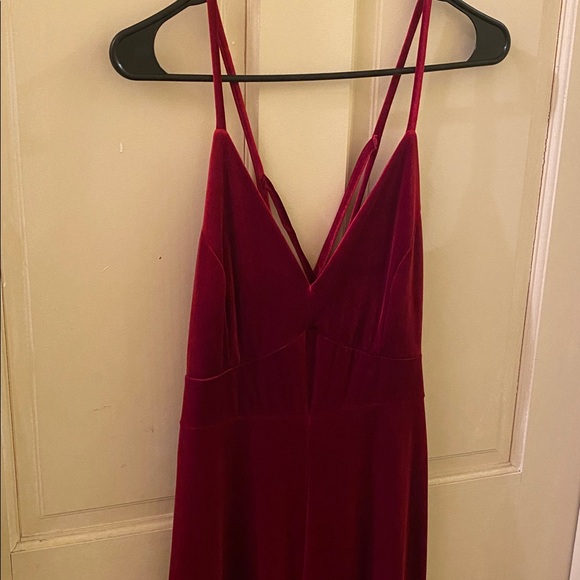 Adorable Burgundy Velvet Jumpsuit - Picture 5 of 6